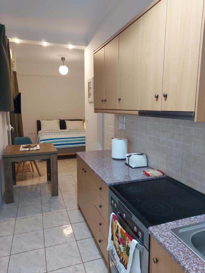 Adler 2 Cozy 2 Persons Apartment Downtown Пирей Экстерьер фото
